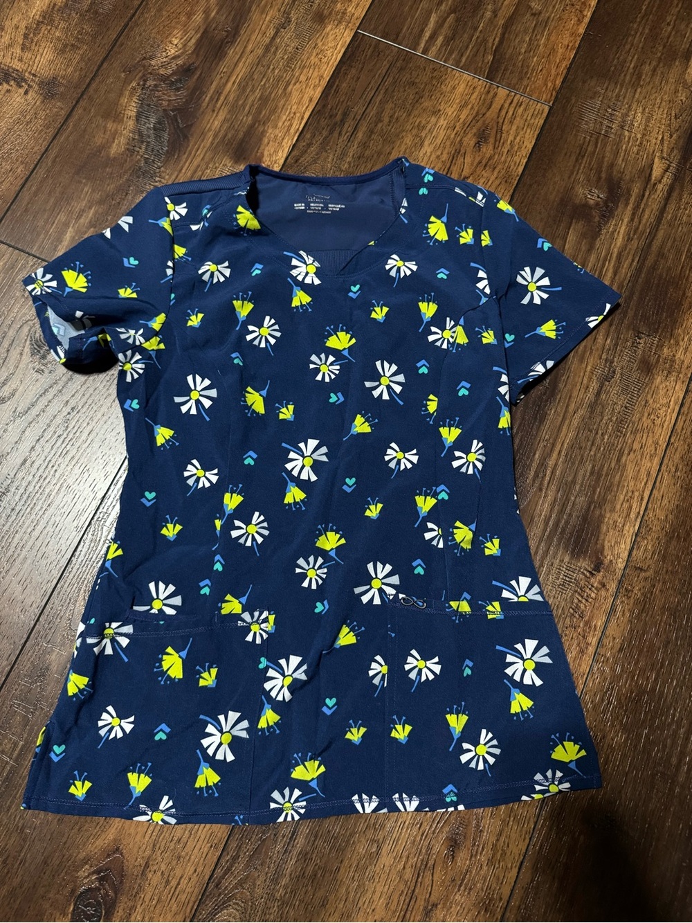 NFINITY Navy Floral Short-Sleeve Tee with Yellow & White Accents